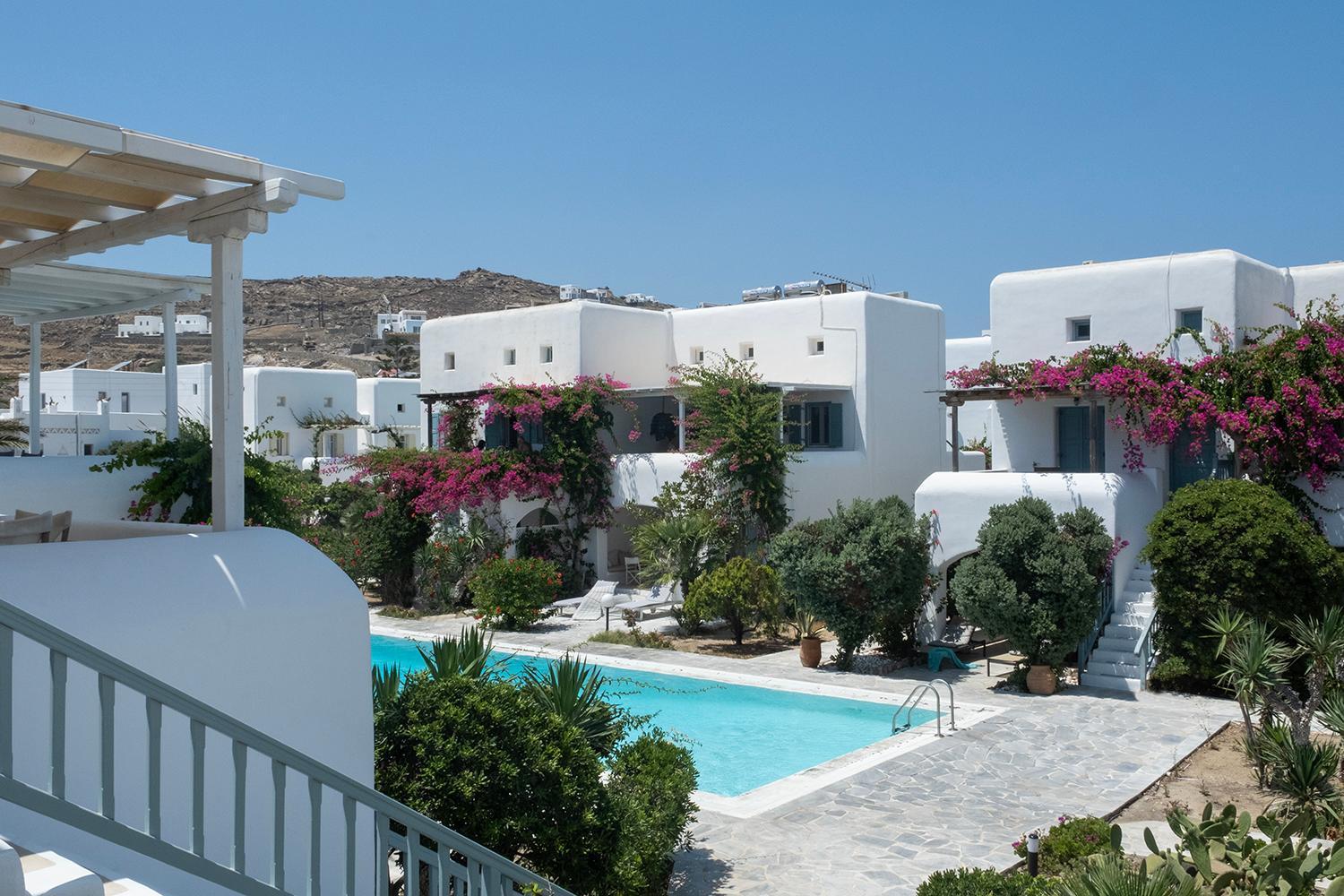 Mykonian Style W Shared Pool Houses & Nighttime Security Guard Ornos  Exterior foto