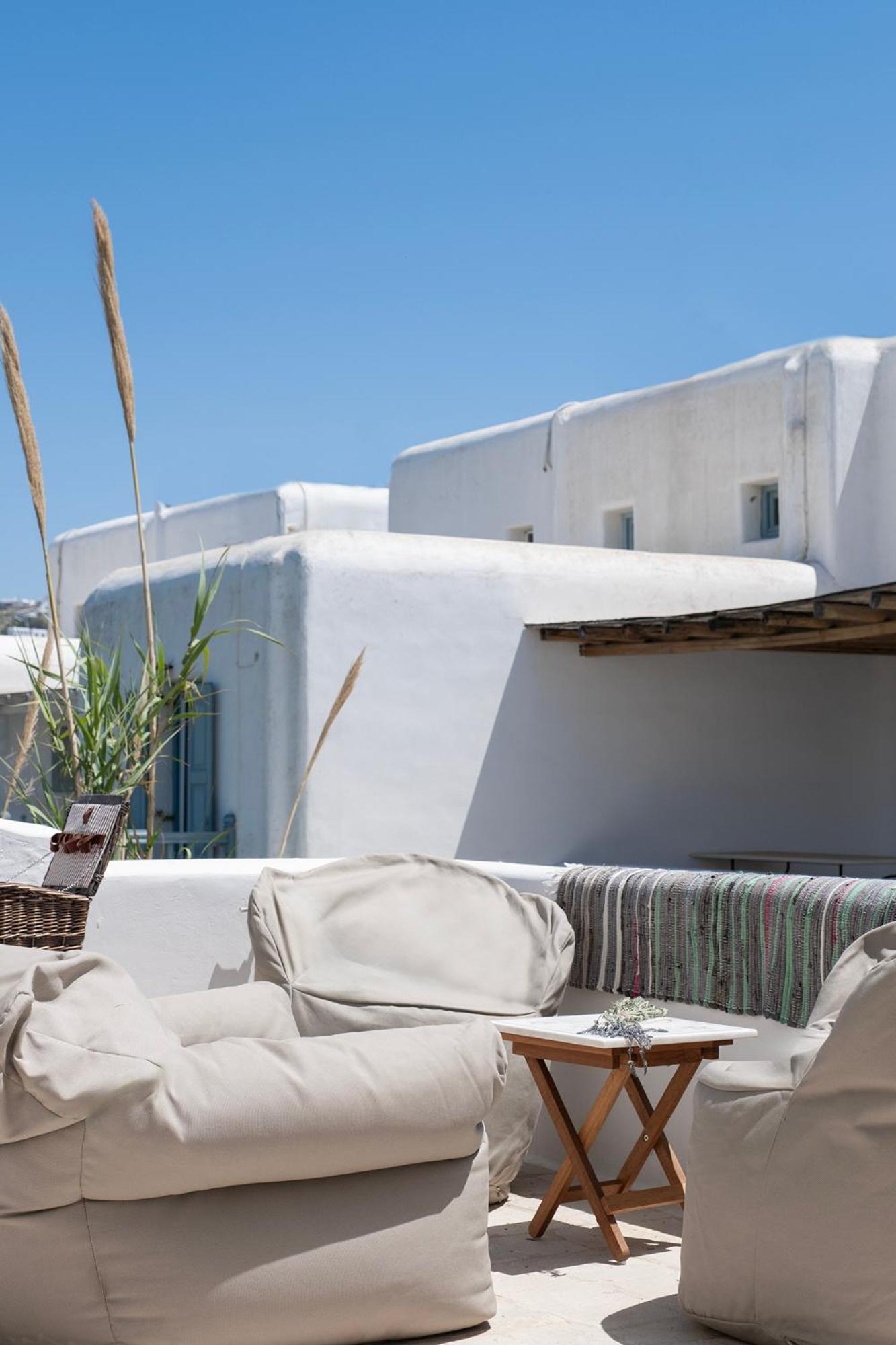 Mykonian Style W Shared Pool Houses & Nighttime Security Guard Ornos  Exterior foto